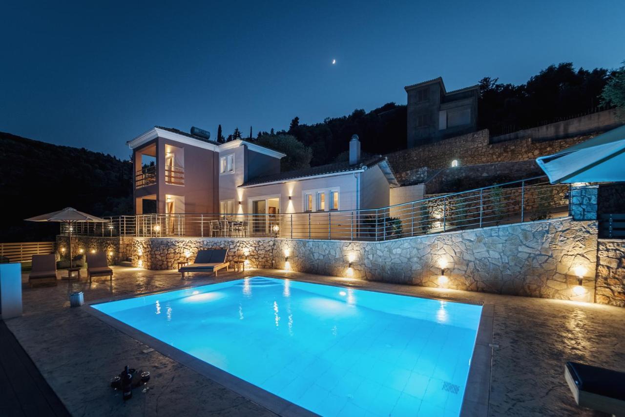 Koumaries Villas リジア エクステリア 写真